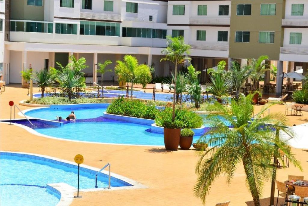 Hotel Riviera Park - Apto Luxo - Piscinas 24horas Caldas Novas