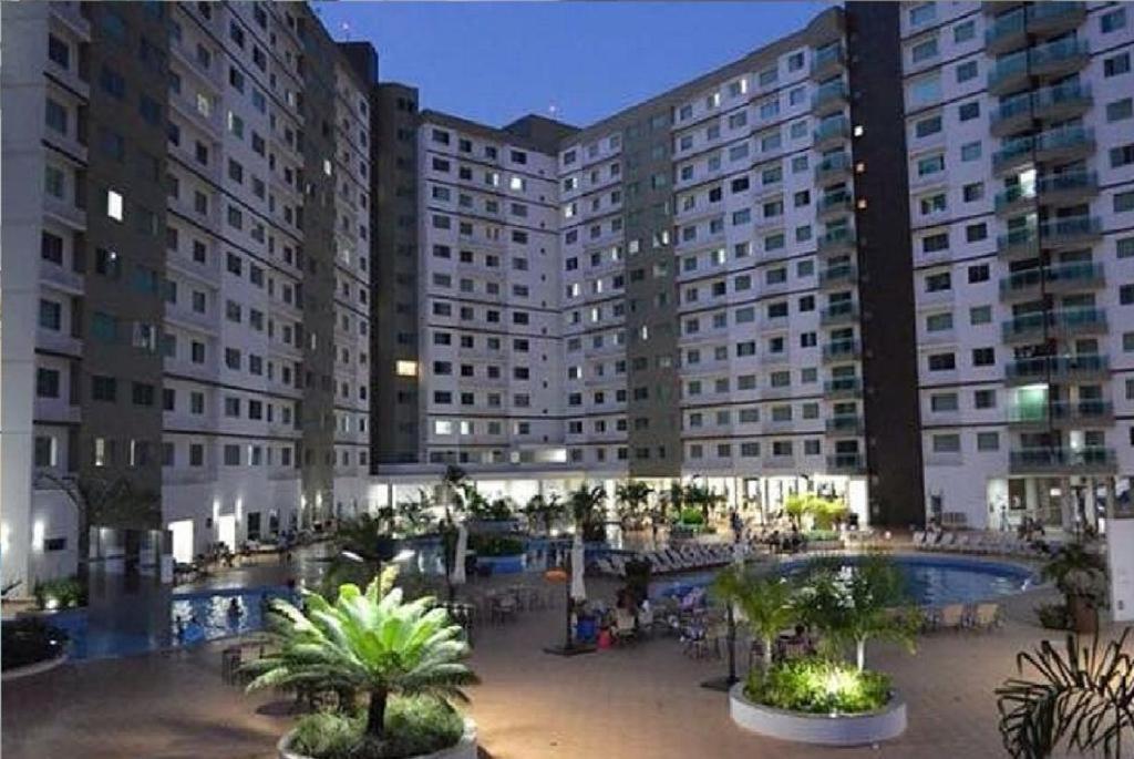 Riviera Park - Apto Luxo - Piscinas 24horas 4*