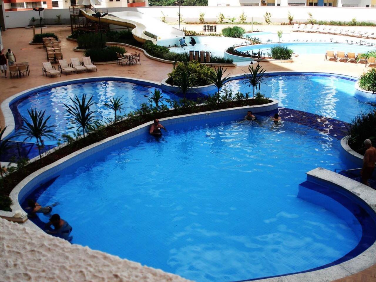 Riviera Park - Apto Luxo - Piscinas 24horas Hotel