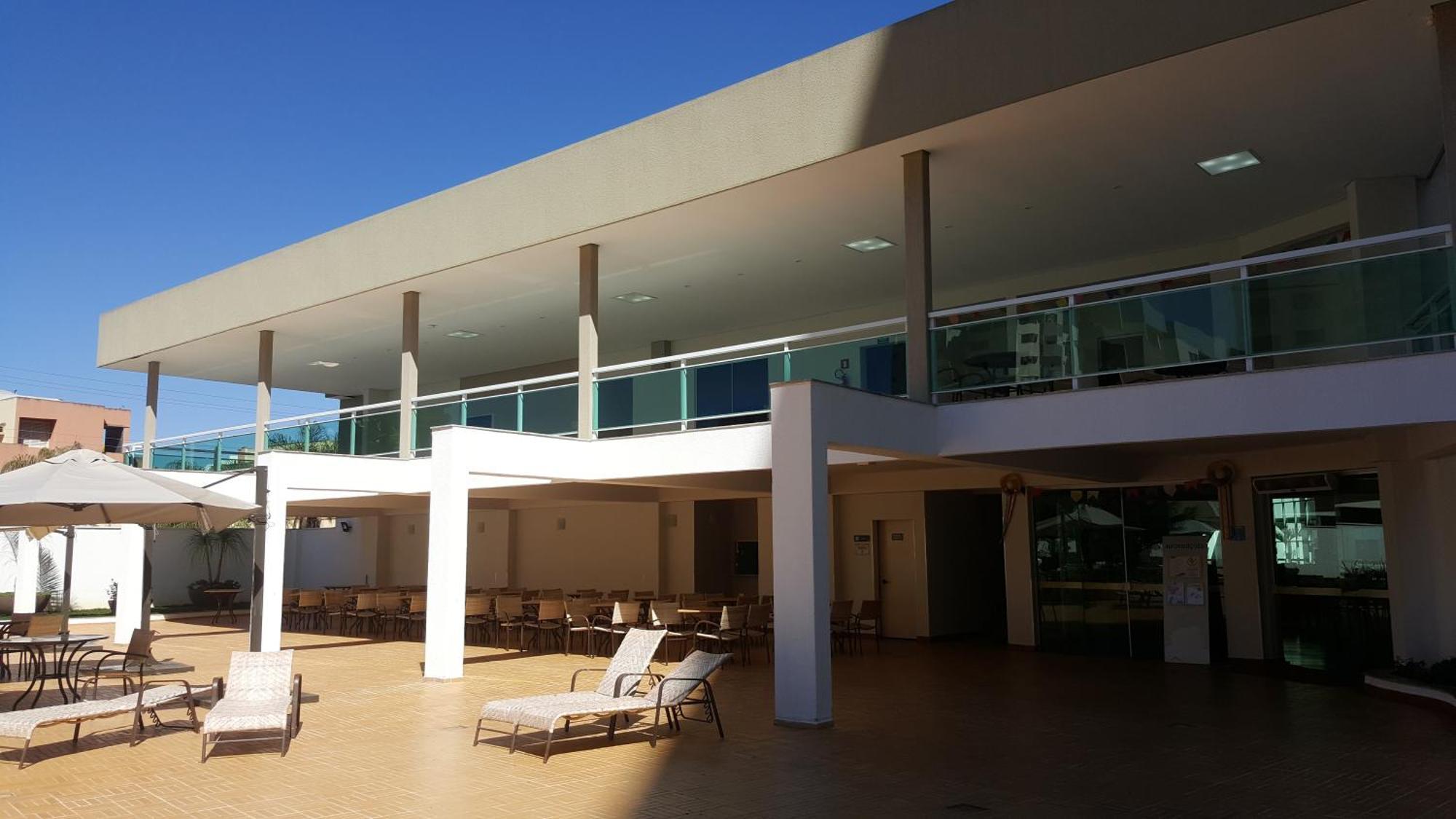 Riviera Park - Apto Luxo - Piscinas 24horas 4*